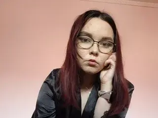 ViviannaHill  live sex cam