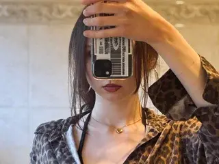 Evelynnmae  live sex cam