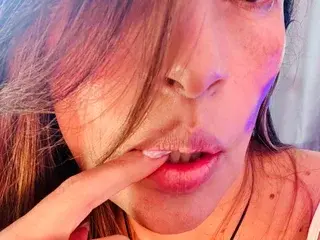 LourreinStounn  live sex cam