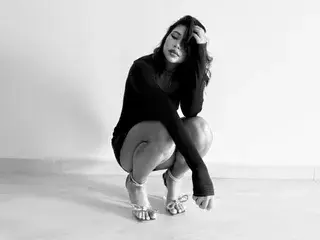 GABRIELAROSI  live sex cam