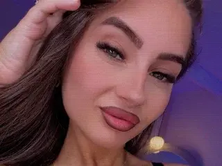 LilaaVox  live sex cam