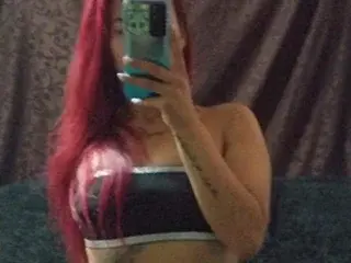 ScarlethAura  live sex cam