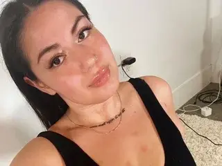 AnnaGloss  live sex cam
