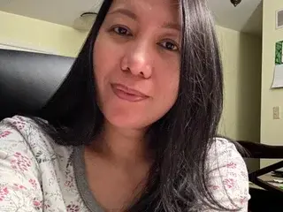CreamyyLipss69  live sex cam