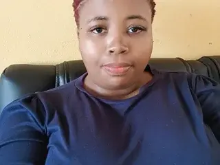 Bustyboobsx22  live sex cam