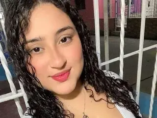 Adhara_ivar  live sex cam