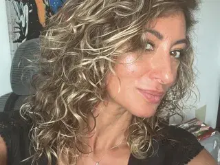 AKALYI  live sex cam