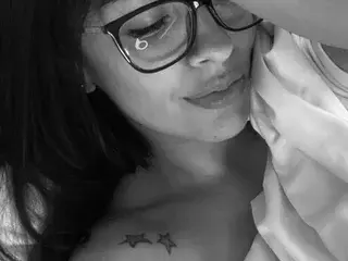 Juana_Frank  live sex cam