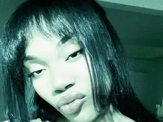 Jules_Jubilee  live sex cam