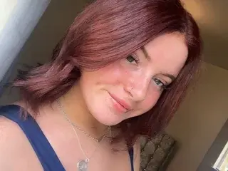 BritishLexie  live sex cam