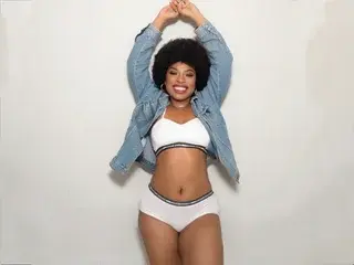NatashaSpears  live sex cam