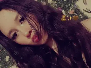 Lunitabliss  live sex cam