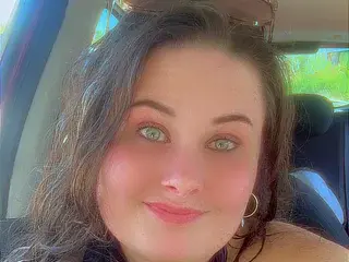 MadiWitThaFatty96  live sex cam