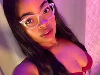 YazminJenner  live sex cam