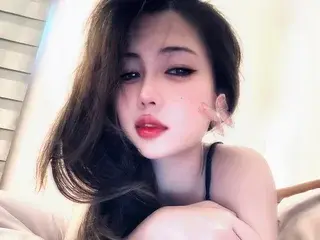 AminaBei  live sex cam