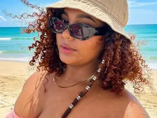 ZaphiraVaelmont  live sex cam
