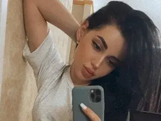 CrazyMilankaa  live sex cam