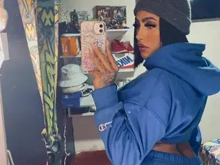 Nikkylatin  live sex cam