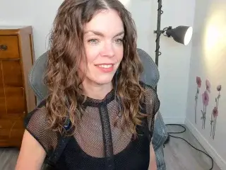 GoddessDelores  live sex cam