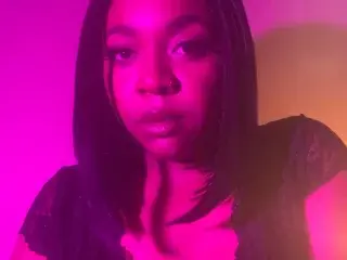 Mercedes_Redd  live sex cam