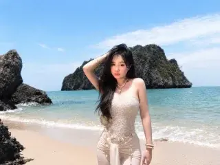 EmmalyeRose  live sex cam
