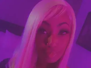 ImoanNaomii  live sex cam