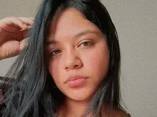 SoleigBaumgartner  live sex cam