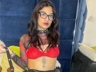GiorgiaDarknes  live sex cam