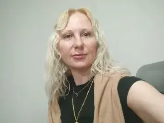 MistressParisParker  live sex cam
