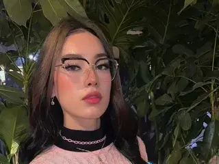 MeganMorphy  live sex cam