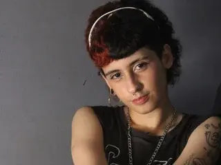 Ethann_lennox  live sex cam