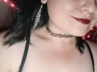 DivineGoddess4207  live sex cam
