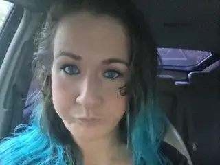 GenieTravels  live sex cam