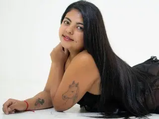 ScaarlettBlack  live sex cam