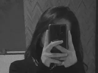 SkyShally  live sex cam