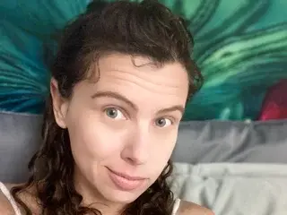 Charlotte_Lace  live sex cam