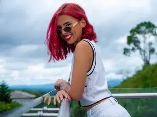 LilithLuxxor  live sex cam