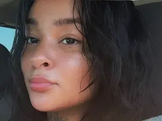 MalaniRae  live sex cam