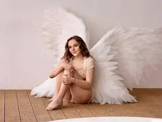 MeFoxyShy  live sex cam