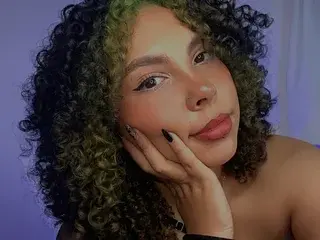 ViolettaMiller80  live sex cam