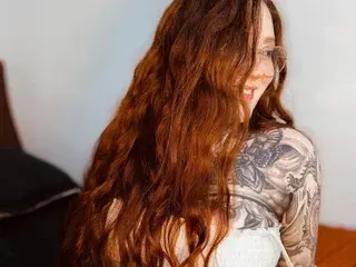 Leana_Koral  live sex cam