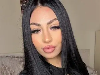 DelilahRayn  live sex cam