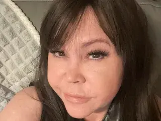 Lolly_coxx  live sex cam