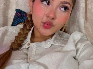 EmmaMonnroy  live sex cam