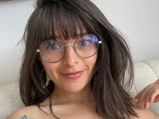 Powergirl99  live sex cam