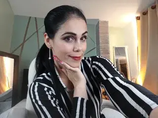 Girasol_walton  live sex cam