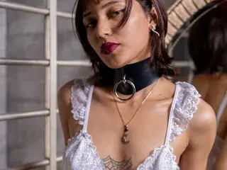 MiaGiornado  live sex cam