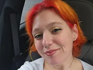 Rubyred48  live sex cam