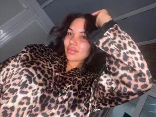 GoddessCrystal96xo  live sex cam