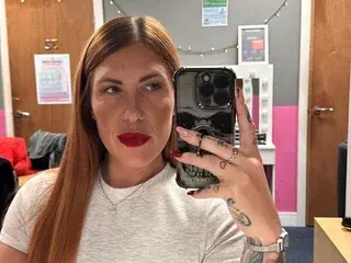 HarleyLouBabestation  live sex cam